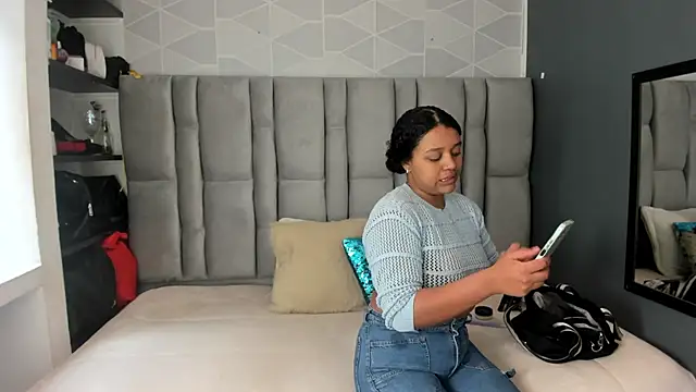 Snapshot of Natasha_rose__ chatting on November 19, 2025, 7:36 pm Natasha rose online show from November 19, 2025, 7:36 pm