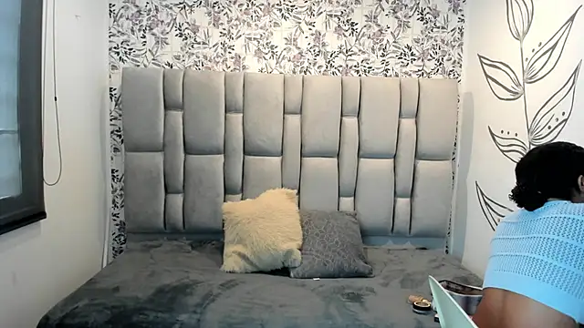 Snapshot of Natasha_rose__ chatting on October 13, 2025, 7:26 pm Natasha rose online show from October 13, 2025, 7:26 pm