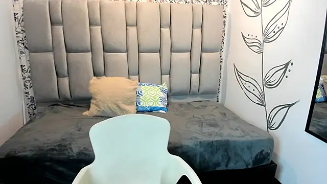 Snapshot of Natasha_rose__ chatting on October 15, 2025, 7:38 am Natasha rose online show from October 15, 2025, 7:38 am