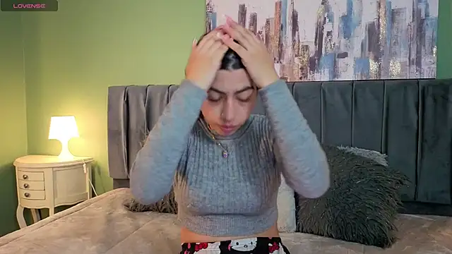 Cassie bloom online show from April 8, 2026, 3:08 am