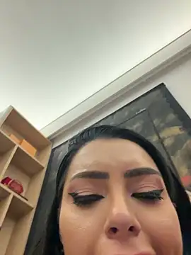 Snapshot of Mia_Splash chatting on February 11, 2026, 8:52 pm Mia Splash online show from February 11, 2026, 8:52 pm