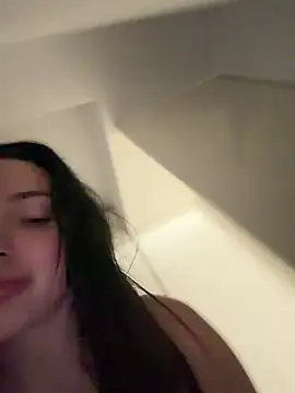 Snapshot of Mia_Splash chatting on February 15, 2026, 3:22 pm Mia Splash online show from February 15, 2026, 3:22 pm