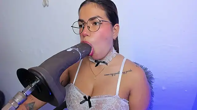 Snapshot of AngelaRicci chatting on March 4, 2026, 3:09 pm AngelaRicci online show from March 4, 2026, 3:09 pm