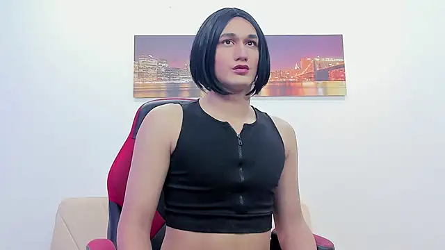 GigiHilss online show from February 23, 2025, 12:48 pm