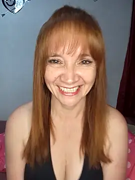 Snapshot of chanel-2025 chatting on April 12, 2026, 2:48 am chanel-2025 online show from April 12, 2026, 2:48 am