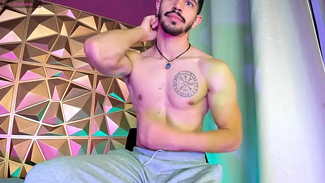 AlejandroStormm online show from January 8, 2026, 8:15 pm