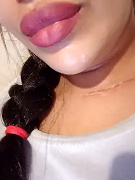 Snapshot of Sexlove1xo chatting on November 13, 2025, 3:27 pm Sexlove1xo online show from November 13, 2025, 3:27 pm