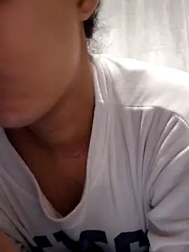 Sexlove1xo online show from February 13, 2026, 7:30 am