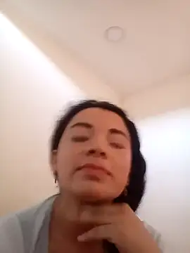 saritaorrego online show from March 12, 2025, 6:53 pm