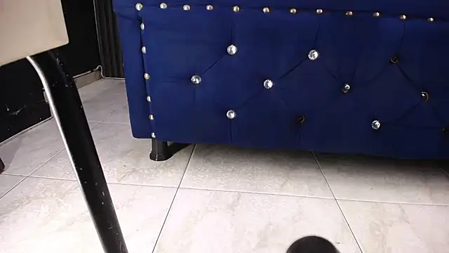 Snapshot of miha_sex91 chatting on December 22, 2025, 12:38 pm miha sex91 online show from December 22, 2025, 12:38 pm