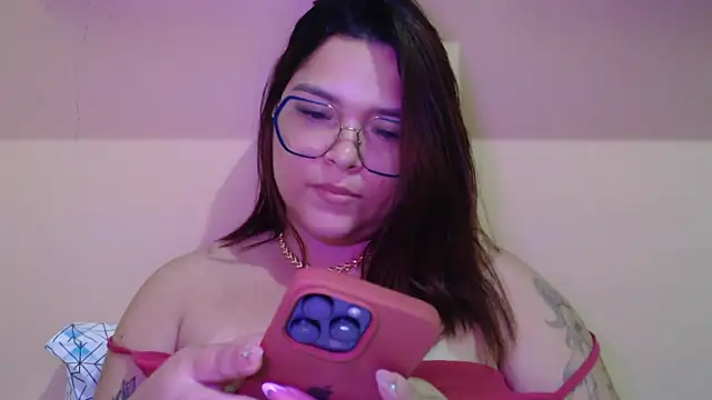 GoddessChaar online show from December 20, 2025, 4:04 am