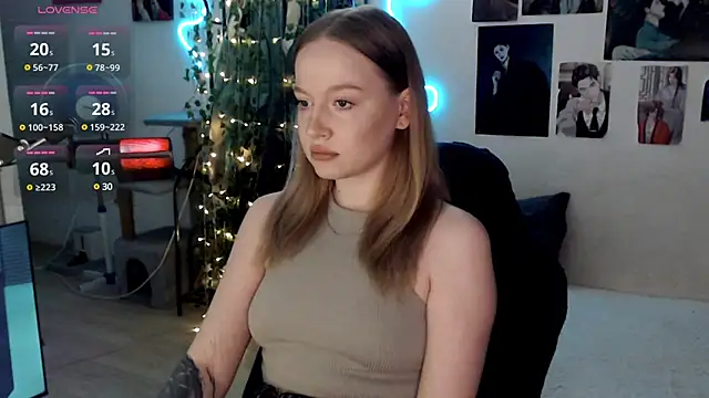 Snapshot of lissallor_ chatting on March 5, 2025, 9:27 am lissallor online show from March 5, 2025, 9:27 am