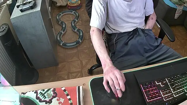 DerGeileLoveboy online show from November 27, 2025, 12:16 pm