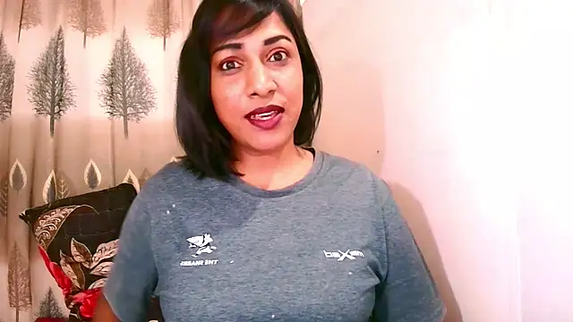Indian Erotic69 online show from May 21, 2026, 5:38 am