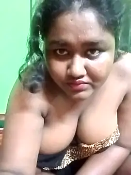 Snapshot of horny_diana chatting on March 18, 2025, 9:32 pm horny diana online show from March 18, 2025, 9:32 pm