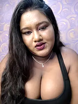 Snapshot of horny_diana chatting on May 18, 2026, 5:40 pm horny diana online show from May 18, 2026, 5:40 pm