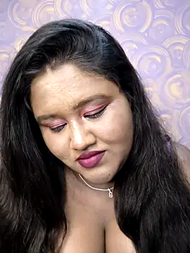 Snapshot of horny_diana chatting on May 16, 2026, 5:34 pm horny diana online show from May 16, 2026, 5:34 pm