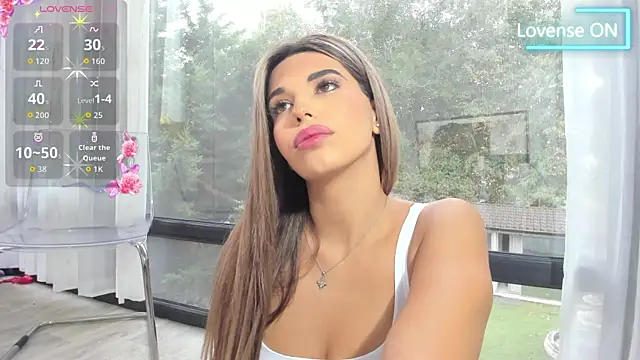 Bella Posh online show from September 10, 2025, 5:17 am