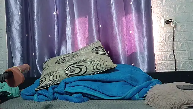 Snapshot of Ramona870 chatting on March 13, 2026, 7:35 am Ramona870 online show from March 13, 2026, 7:35 am