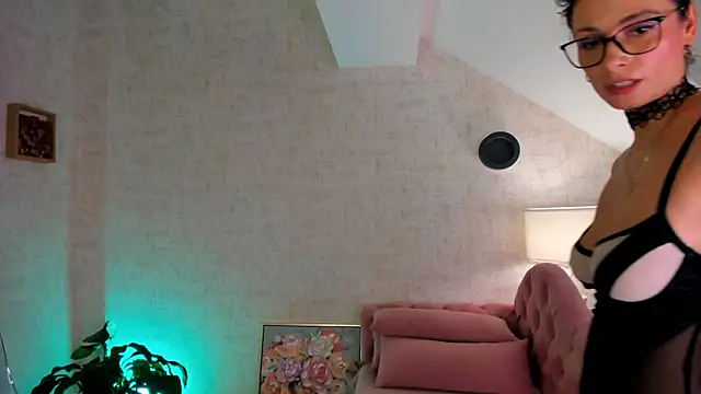 Kaya Sins online show from January 7, 2026, 5:12 am