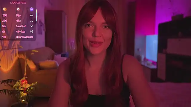 CherryRed Girl online show from May 24, 2026, 8:42 pm