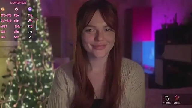 CherryRed Girl online show from December 16, 2025, 11:42 pm