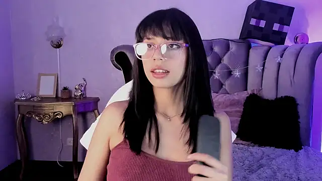 Seren Bleck online show from October 22, 2025, 3:06 am