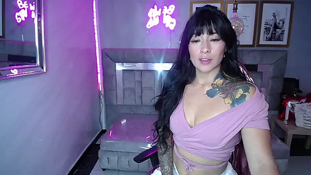 Snapshot of Isabella_Collen_v chatting on February 25, 2025, 3:31 pm Isabella Collen v online show from February 25, 2025, 3:31 pm