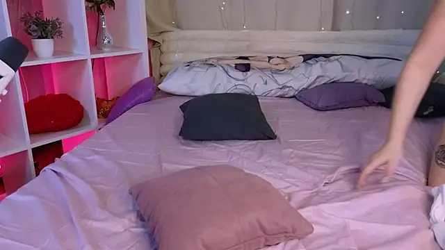 KatrinaMezina online show from February 21, 2025, 12:17 pm