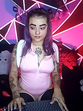 Snapshot of ChloeAllennn chatting on September 12, 2025, 11:10 am ChloeAllennn online show from September 12, 2025, 11:10 am