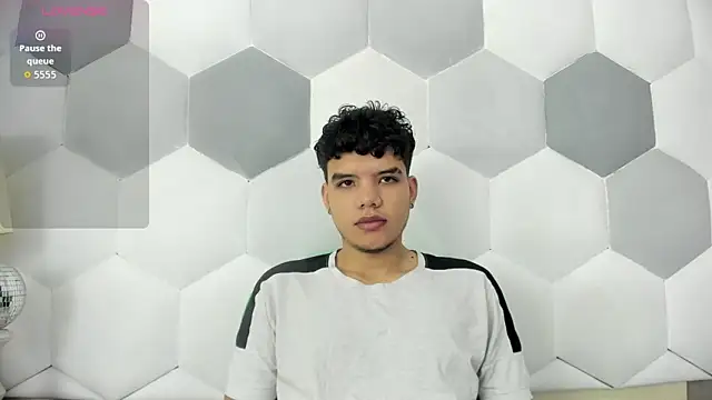 Snapshot of Axel_Forte chatting on October 6, 2025, 1:01 pm Axel Forte online show from October 6, 2025, 1:01 pm