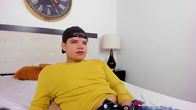 Snapshot of Axel_Forte chatting on June 11, 2026, 1:52 pm Axel Forte online show from June 11, 2026, 1:52 pm