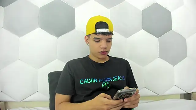 Axel Forte online show from November 19, 2025, 12:27 pm