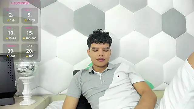 Snapshot of Axel_Forte chatting on October 1, 2025, 12:53 pm Axel Forte online show from October 1, 2025, 12:53 pm