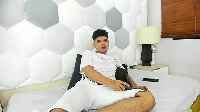 Axel Forte online show from February 7, 2026, 1:08 pm