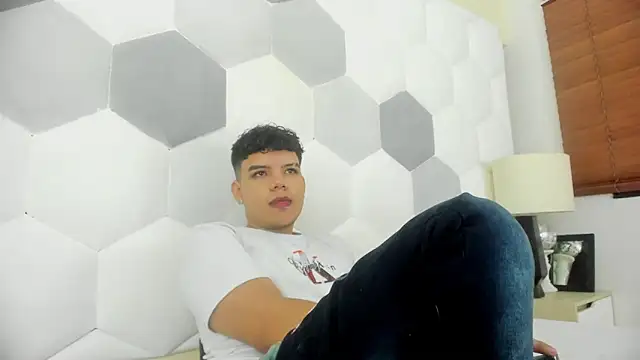 Snapshot of Axel_Forte chatting on March 21, 2026, 2:10 pm Axel Forte online show from March 21, 2026, 2:10 pm