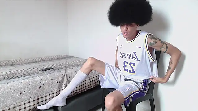 Snapshot of Smith_Gael chatting on October 21, 2025, 3:11 pm Smith Gael online show from October 21, 2025, 3:11 pm