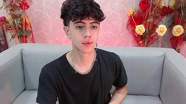 star boyxx online show from September 20, 2025, 3:17 pm