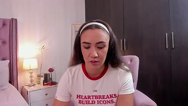 Snapshot of natashaleightt chatting on February 13, 2026, 2:11 am natashaleightt online show from February 13, 2026, 2:11 am