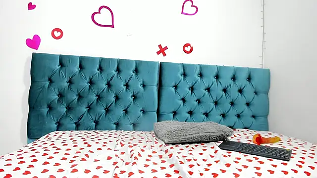  lucia w online show from February 21, 2025, 10:37 pm