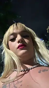 ScarletThompsonx online show from April 14, 2026, 4:50 am