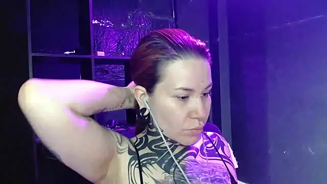 Snapshot of Pandora_9666 chatting on September 28, 2025, 6:26 pm Pandora 9666 online show from September 28, 2025, 6:26 pm