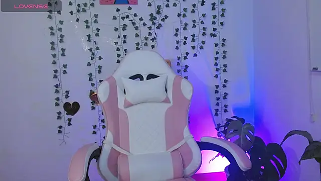 hellokitty  valery online show from July 14, 2026, 2:00 am