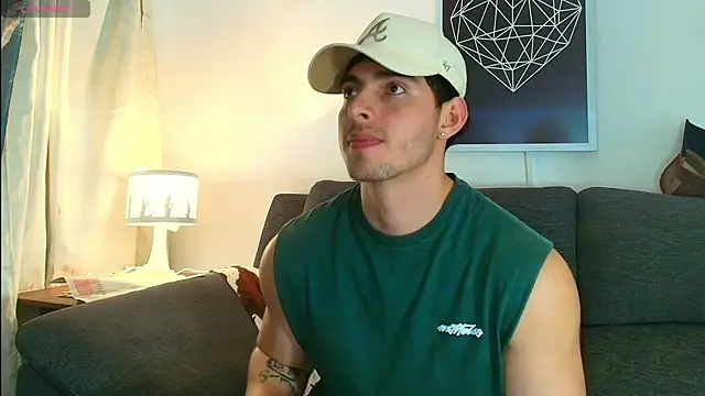 thomyafar online show from December 17, 2025, 5:12 am