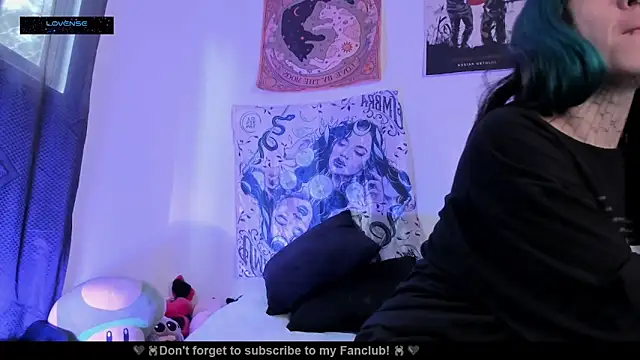 Snapshot of Hisato111 chatting on November 6, 2025, 1:59 pm Hisato111 online show from November 6, 2025, 1:59 pm