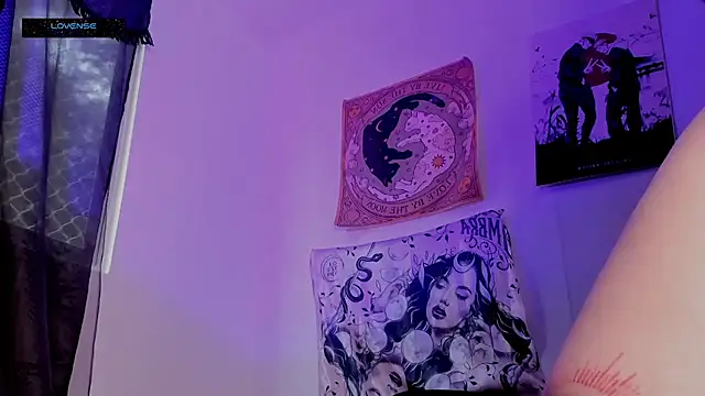 Snapshot of Hisato111 chatting on November 15, 2025, 12:20 pm Hisato111 online show from November 15, 2025, 12:20 pm