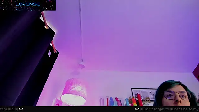 Snapshot of Hisato111 chatting on September 24, 2025, 12:44 pm Hisato111 online show from September 24, 2025, 12:44 pm