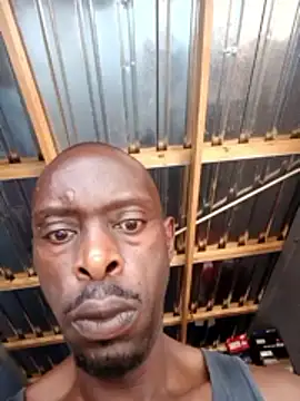 Snapshot of TheBlackT chatting on March 4, 2026, 10:34 am TheBlackT online show from March 4, 2026, 10:34 am