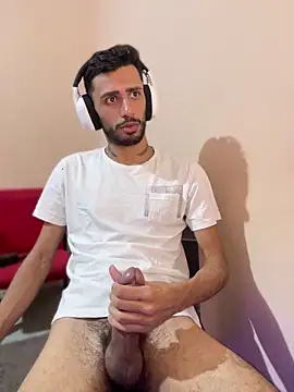 Snapshot of iendriw chatting on March 14, 2025, 1:37 am iendriw online show from March 14, 2025, 1:37 am