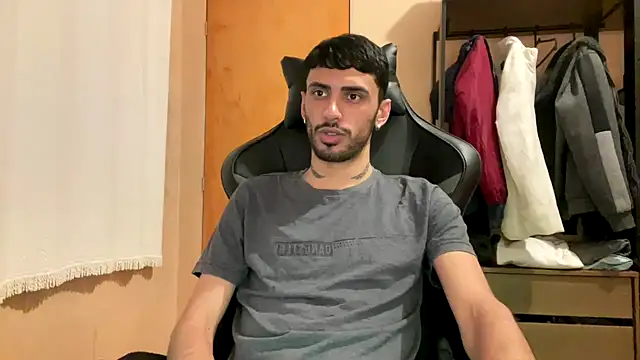 Snapshot of iendriw chatting on October 3, 2025, 11:50 pm iendriw online show from October 3, 2025, 11:50 pm